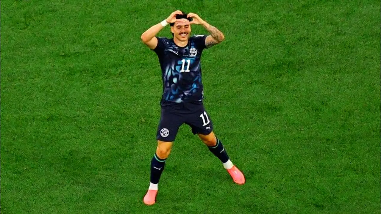 Maurício marca em estreia na Copa, mas Paraguai perde de 4x1 para EUA